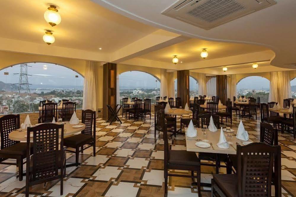 Mewargarh Udaipur By Red Lion S Otel Dış mekan fotoğraf