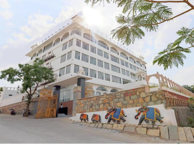 Mewargarh Udaipur By Red Lion S Otel Dış mekan fotoğraf